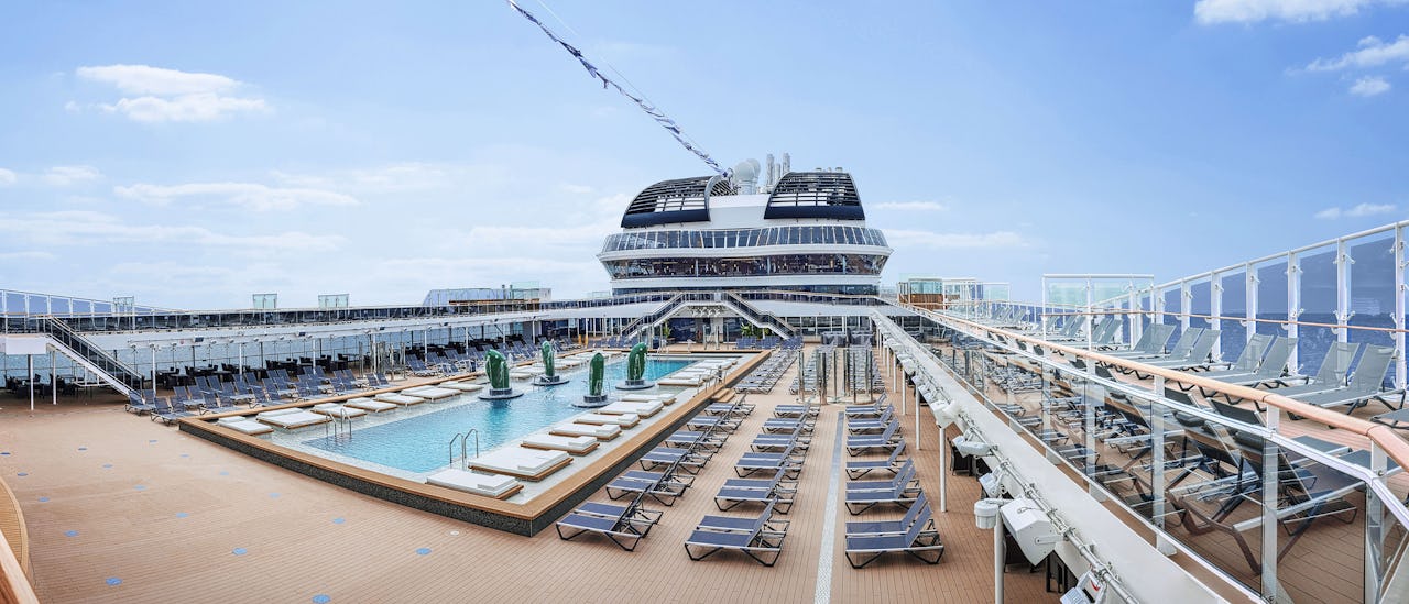 Atmosphere pool